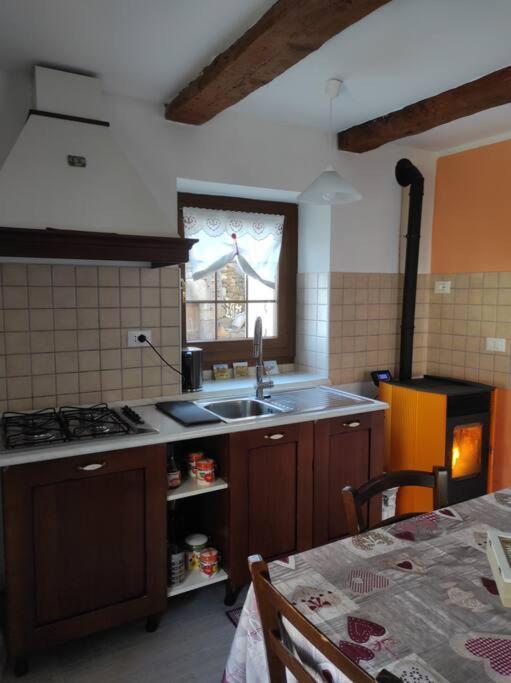 Casa Del Cios Calda E Intima Casetta Immersa Nel Verde Delle Montagne Alpe Basciumo Exterior foto